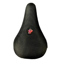 Primo Yumi Pivotal Seat Black 